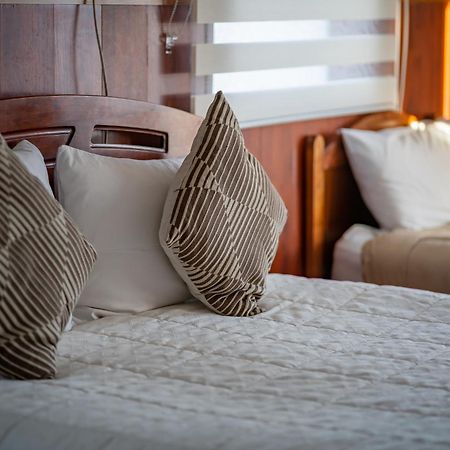 Hostal Alcazar Πουέρτο Νατάλες Εξωτερικό φωτογραφία