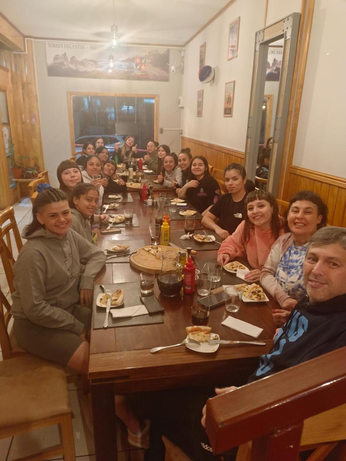 Hostal Alcazar Πουέρτο Νατάλες Εξωτερικό φωτογραφία