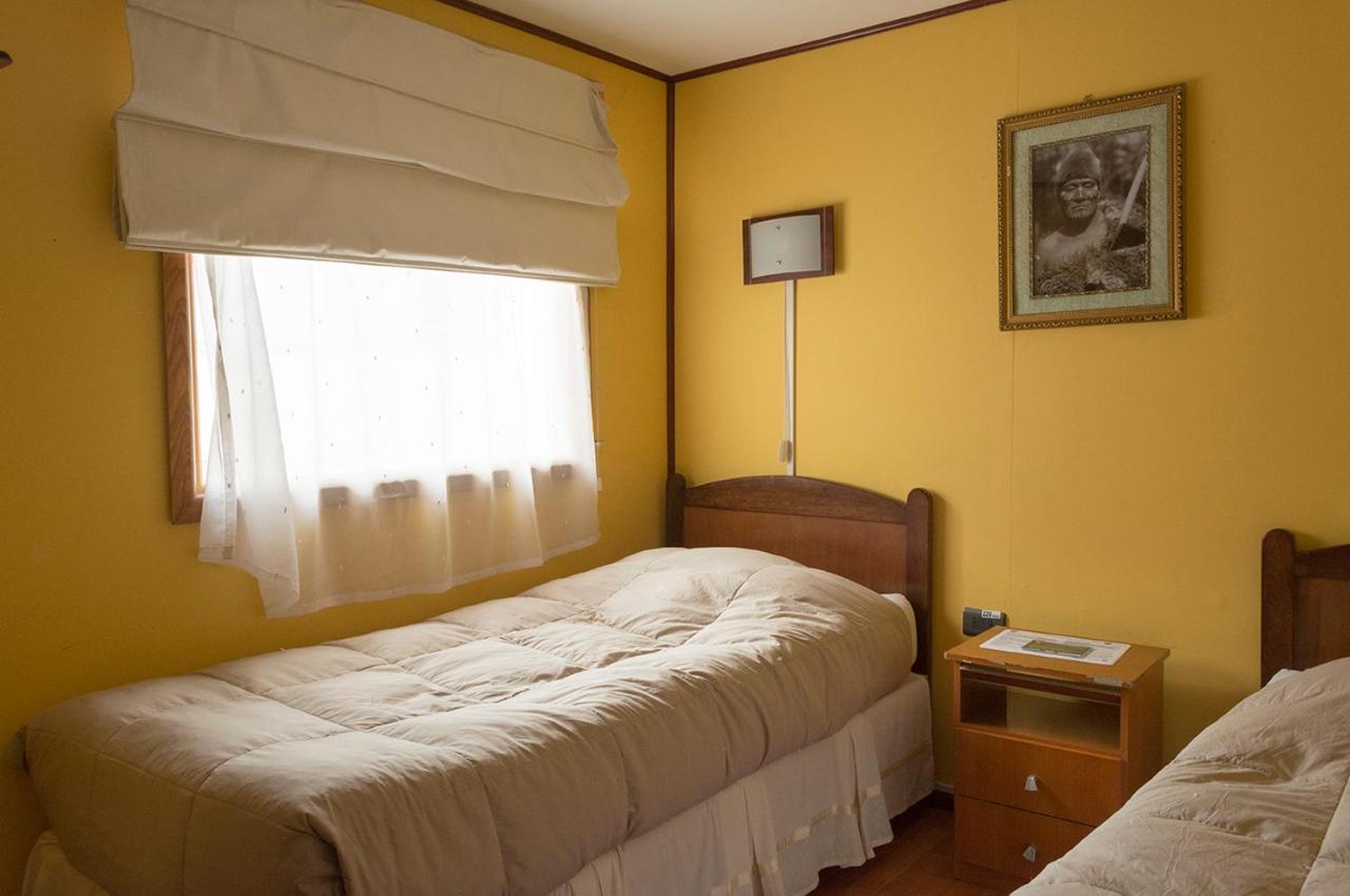 Hostal Alcazar Πουέρτο Νατάλες Εξωτερικό φωτογραφία